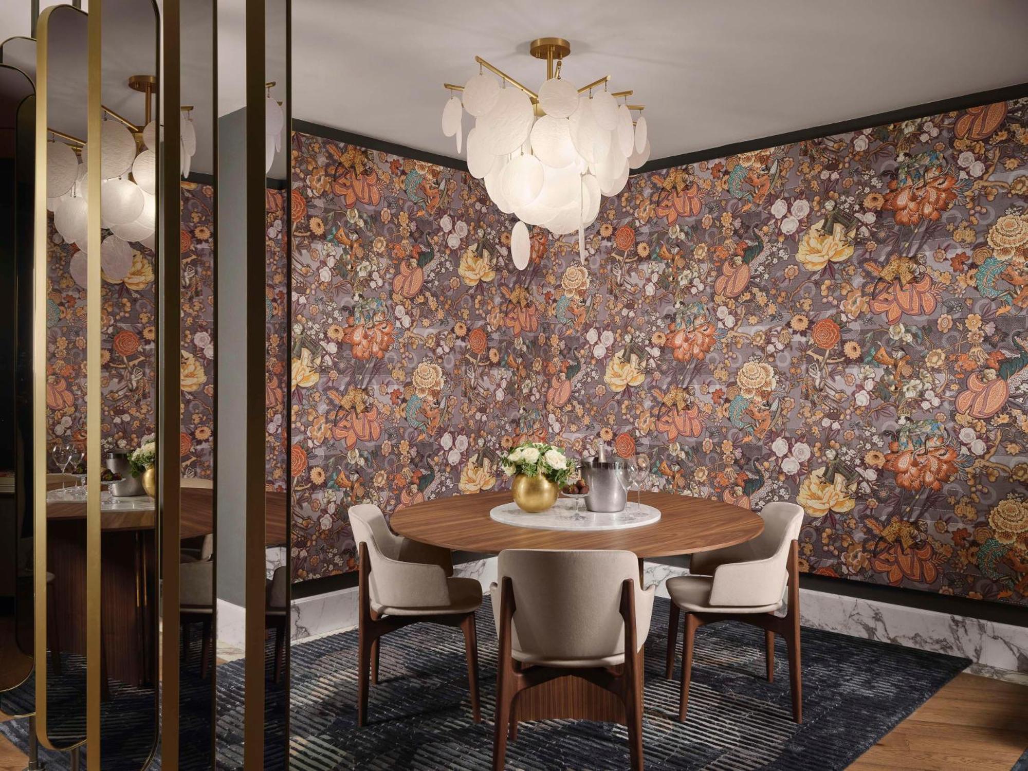 Anantara Palazzo Naiadi Rome Hotel - A Leading Hotel Of The World Ngoại thất bức ảnh A dining room at The Ritz-Carlton, DIFC
