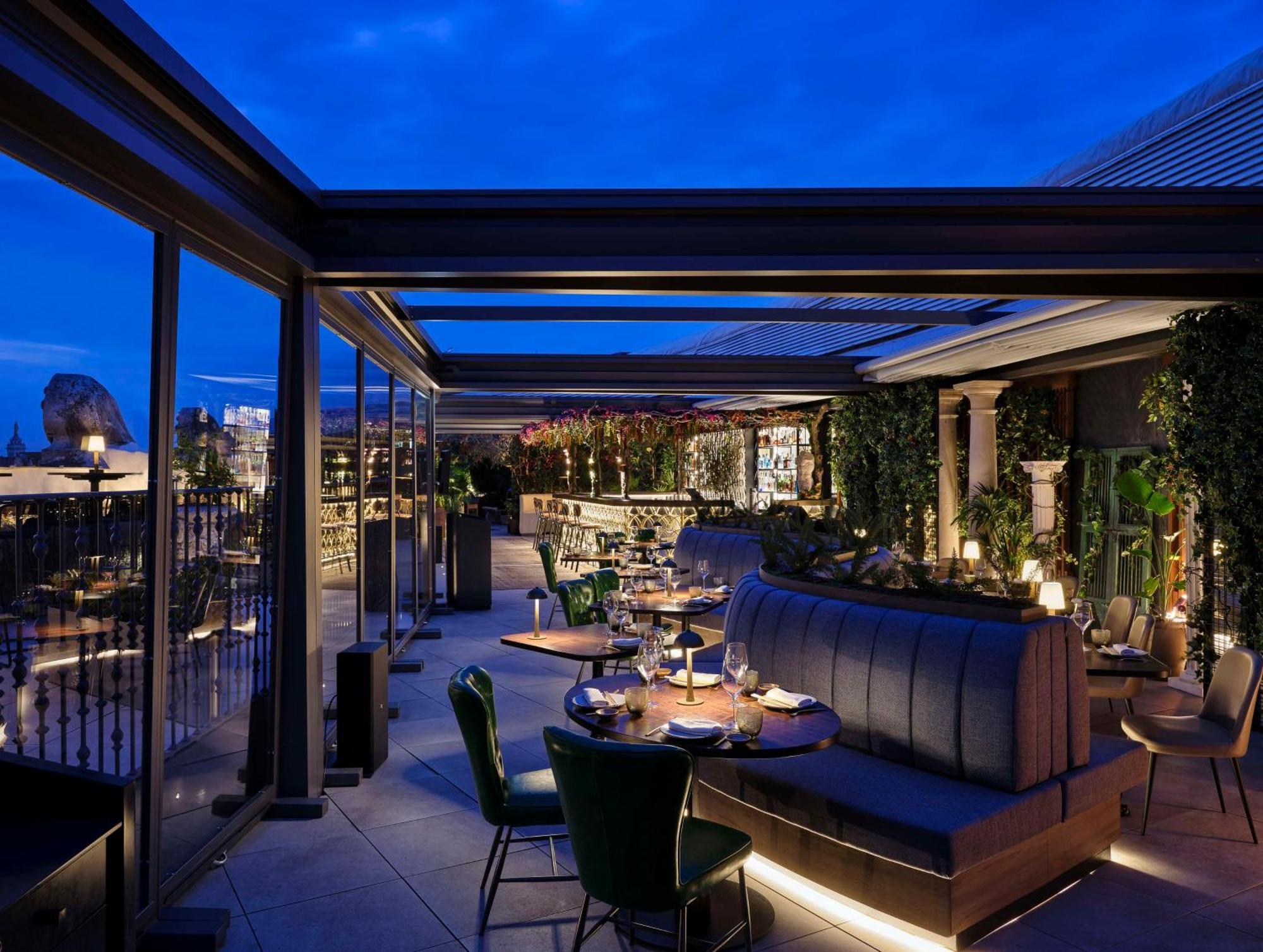 Anantara Palazzo Naiadi Rome Hotel - A Leading Hotel Of The World Ngoại thất bức ảnh The Terrace at Bluebird